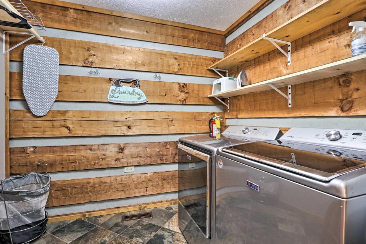 Pigeon Forge Cabin With Hot Tub, 12 Mi To Dollywood! Экстерьер фото