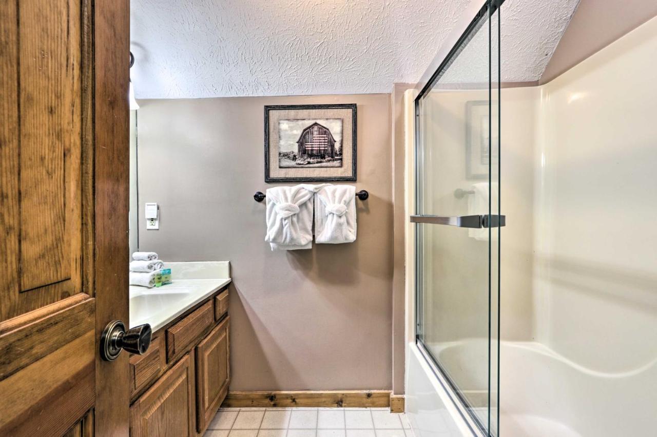 Pigeon Forge Cabin With Hot Tub, 12 Mi To Dollywood! Экстерьер фото