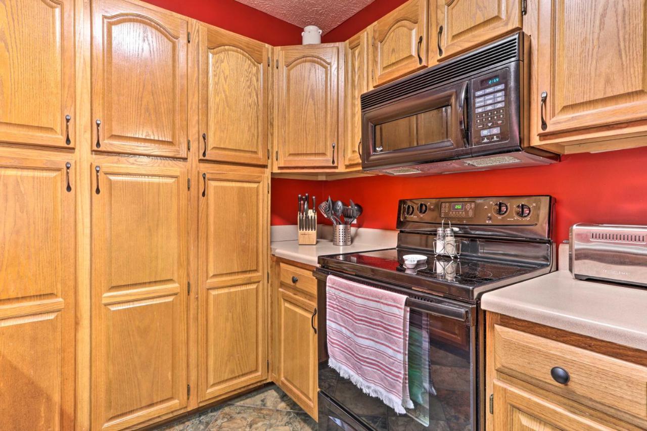 Pigeon Forge Cabin With Hot Tub, 12 Mi To Dollywood! Экстерьер фото
